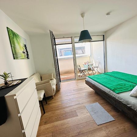 Double Floor Apartment Wina Bagian luar foto