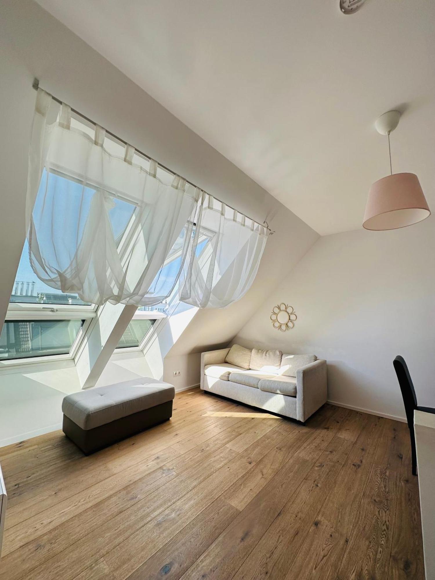 Double Floor Apartment Wina Bagian luar foto