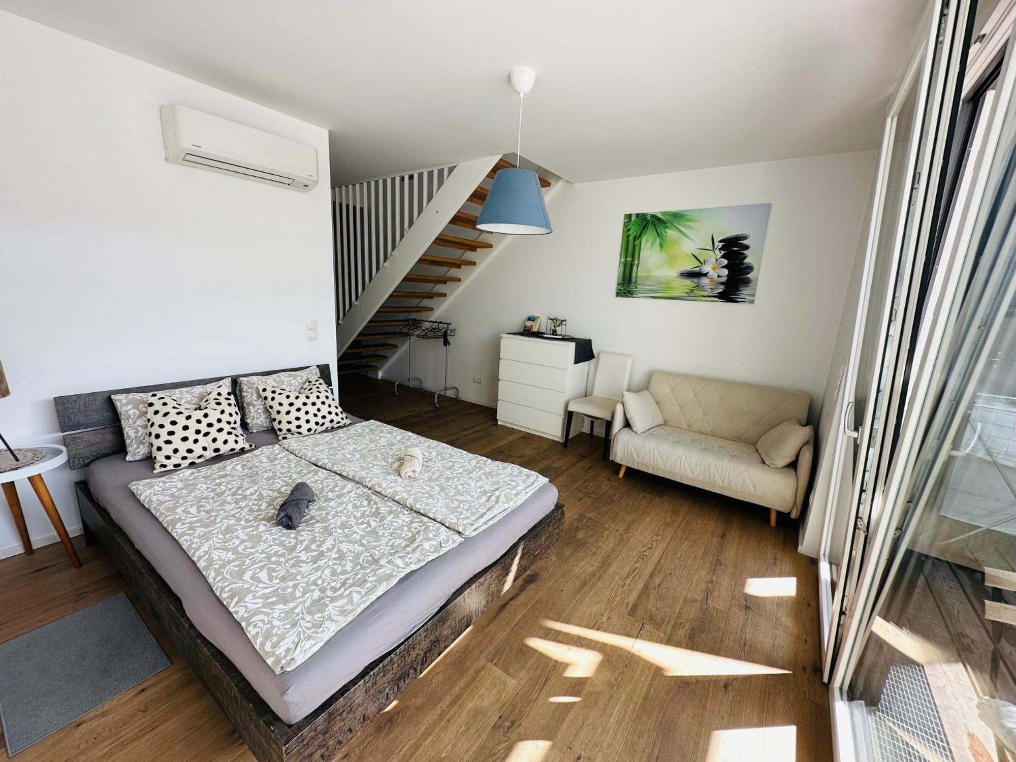 Double Floor Apartment Wina Bagian luar foto