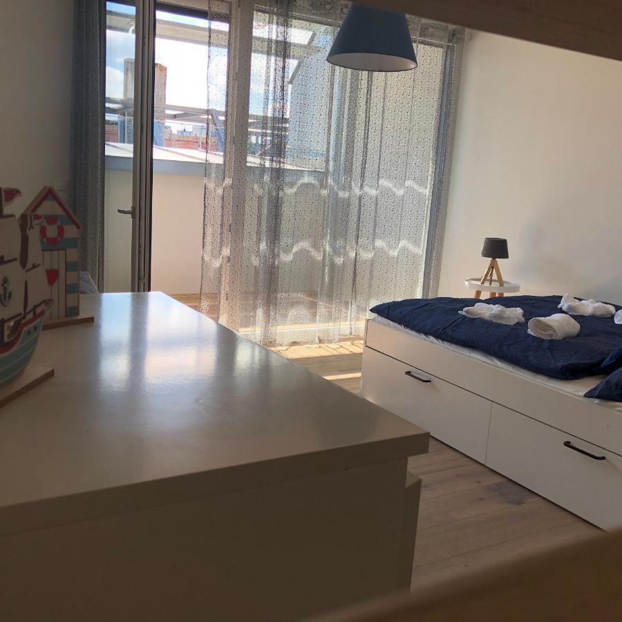 Double Floor Apartment Wina Bagian luar foto