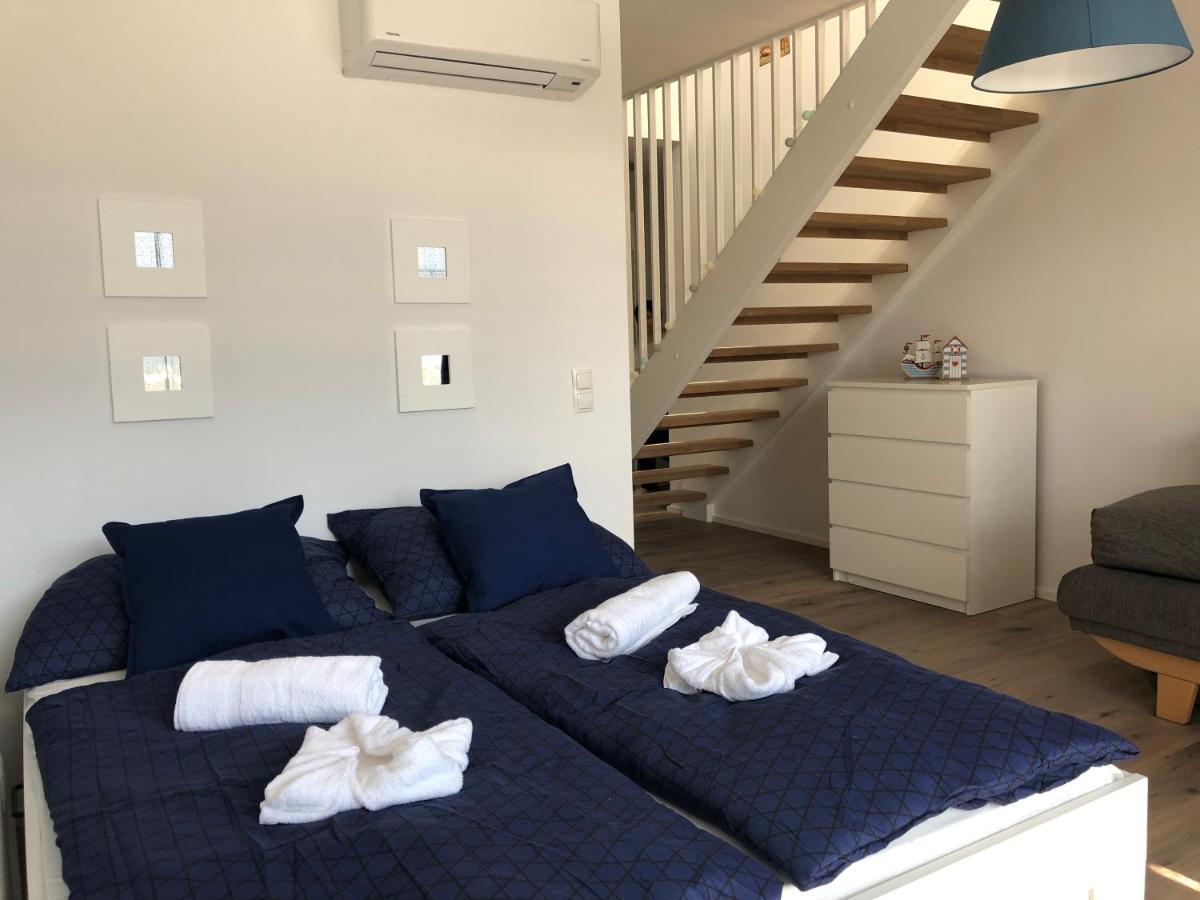 Double Floor Apartment Wina Bagian luar foto