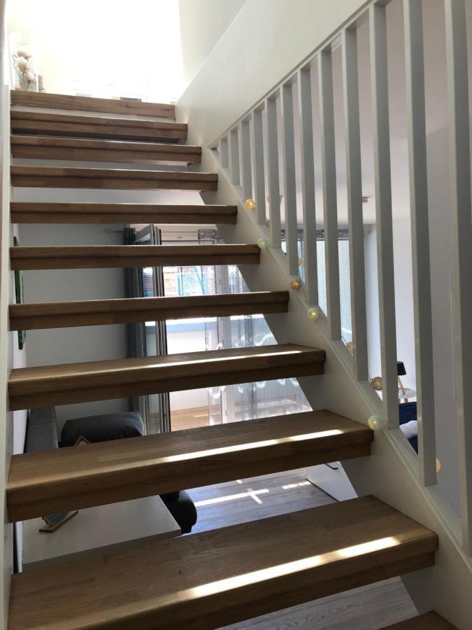 Double Floor Apartment Wina Bagian luar foto
